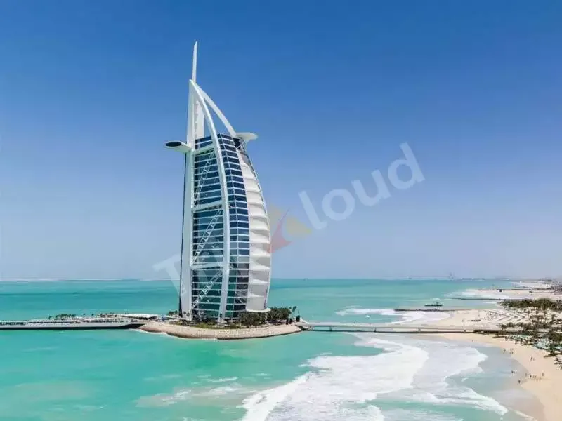 Explore Dubai