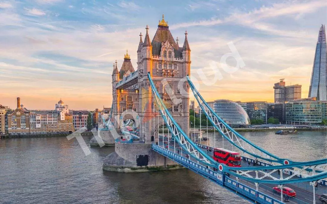 11 Top Famous Destinations of London