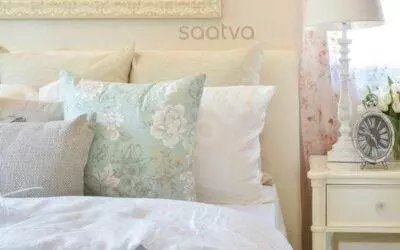 Creating a Cozy Bedroom Retreat with Saatva Chairs