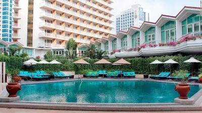 Bangkok’s Dusit Thani hotel prepares to close